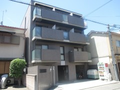 YA5889-014c